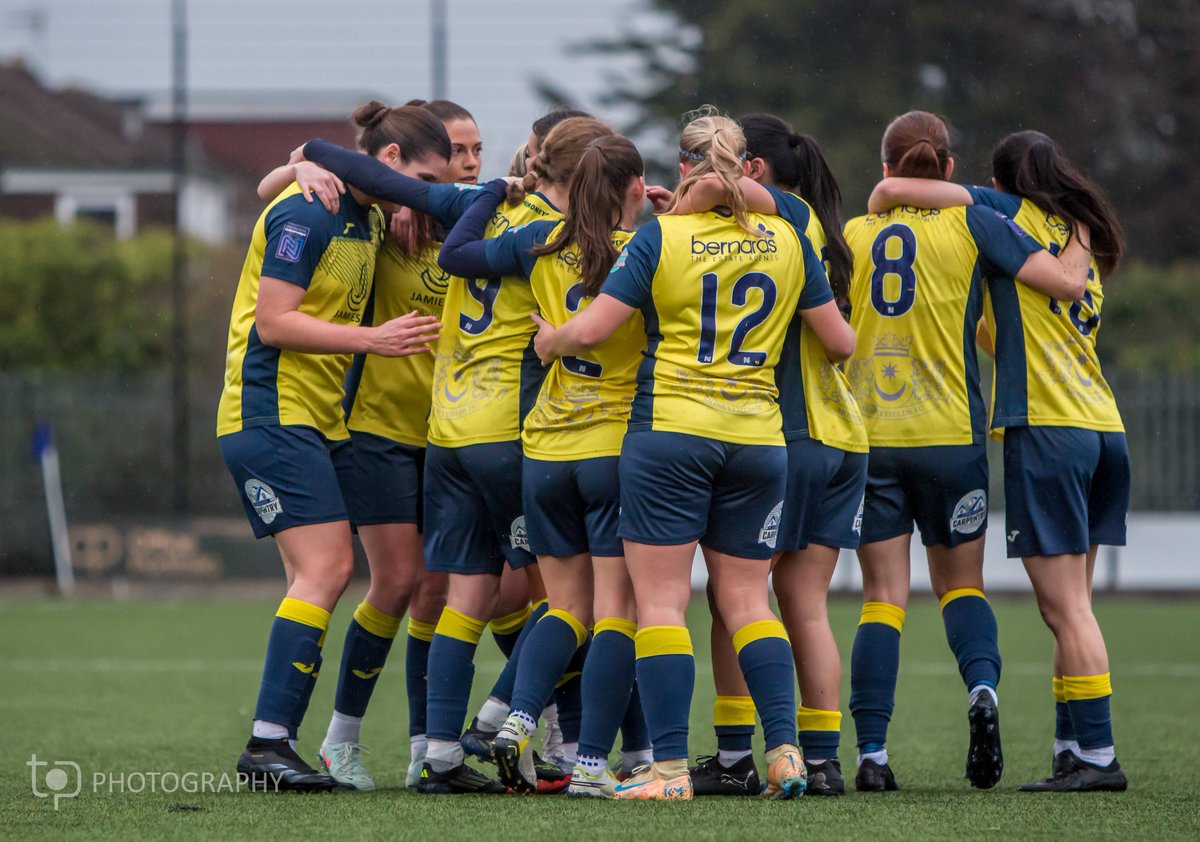 TP Photography tweet media