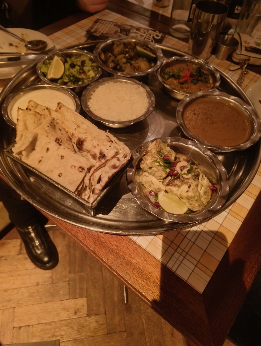 Ian Holland tweet media