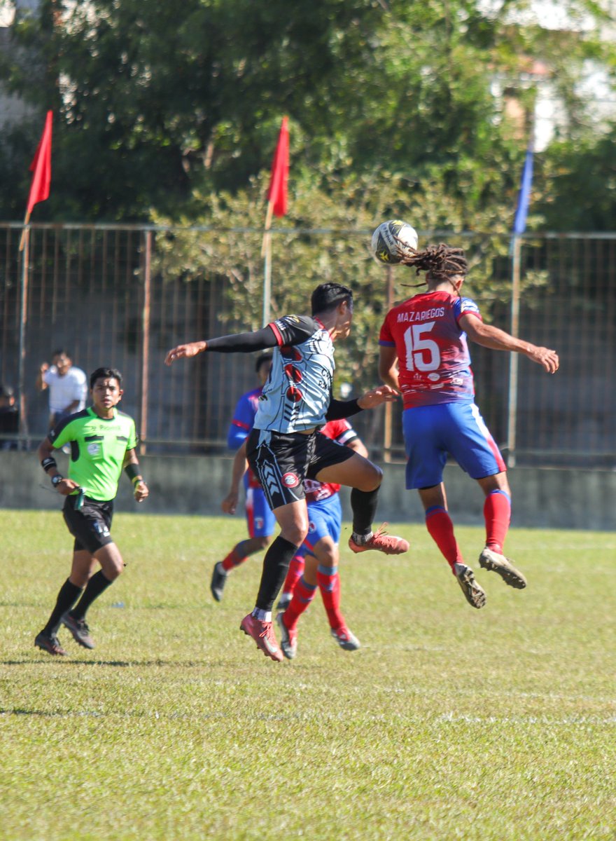 🚨🏟 STADIUM ATLÁNTIDA IPALA:

Empate sin goles en la tierra del Volcán. Frijoleros igualan a cero contra Peces Cenizos...