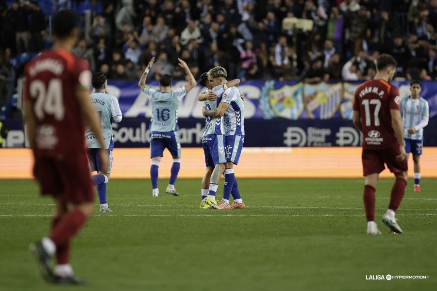 GRADA B pro tweet media