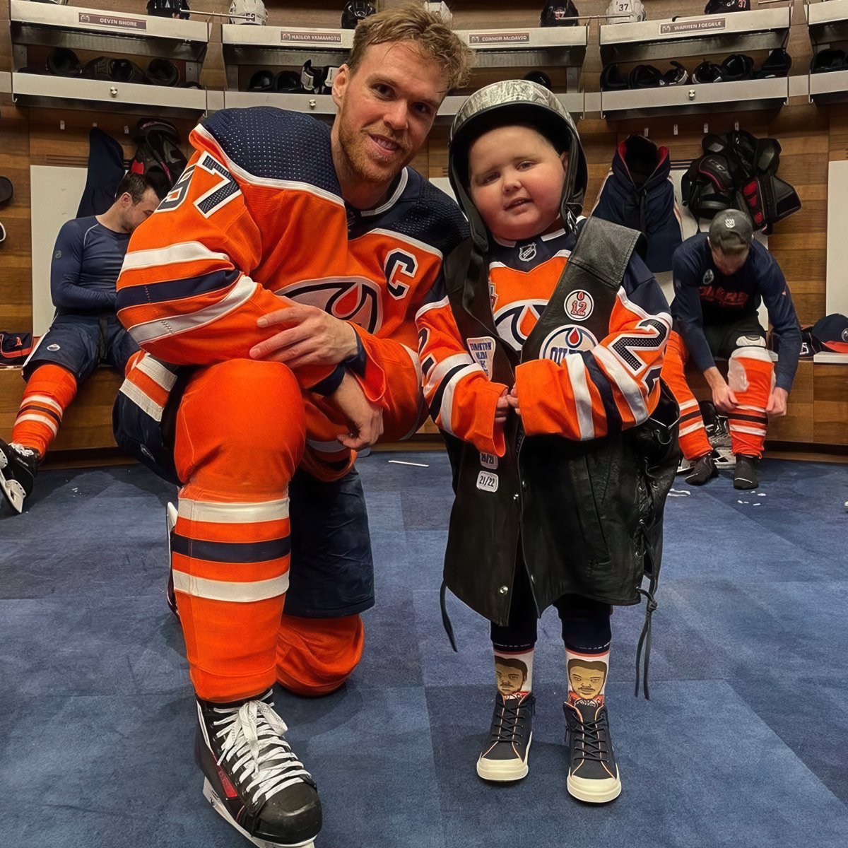 Old Canada Series tweet media