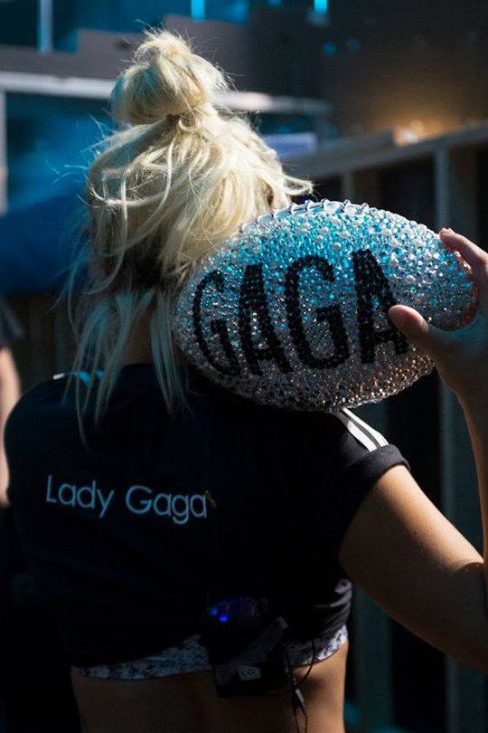 🚨 POP EMERGENCY 🚨 

LADY GAGA X BAD BUNNY X RICK MARTIN

SUPER BOWL 2026