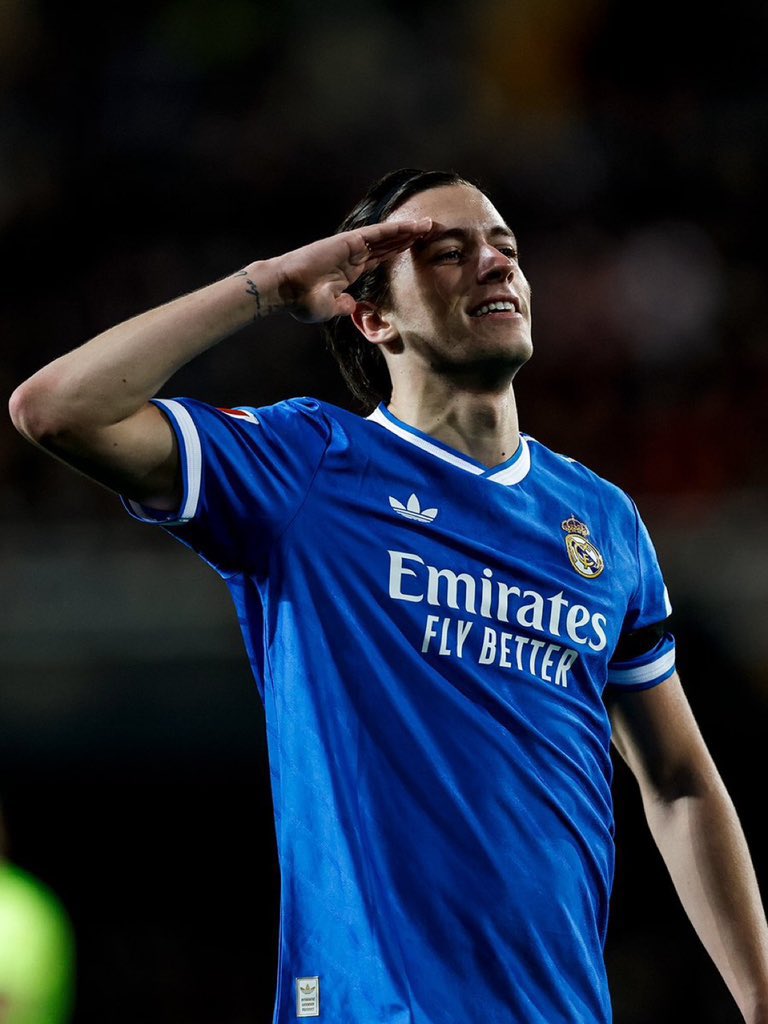 🤣🤣🤣🤣🤣🤣
لا بس تذكرت تهريج الصحافة الاسبانية