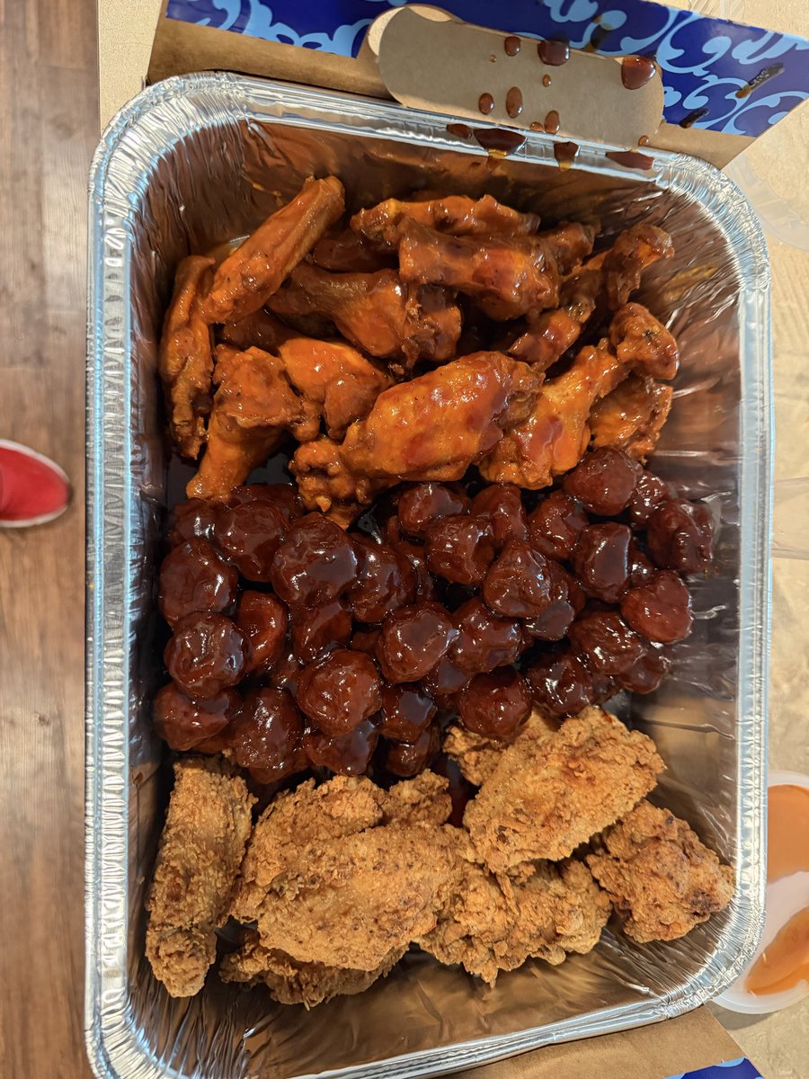 Coach Barrett tweet media