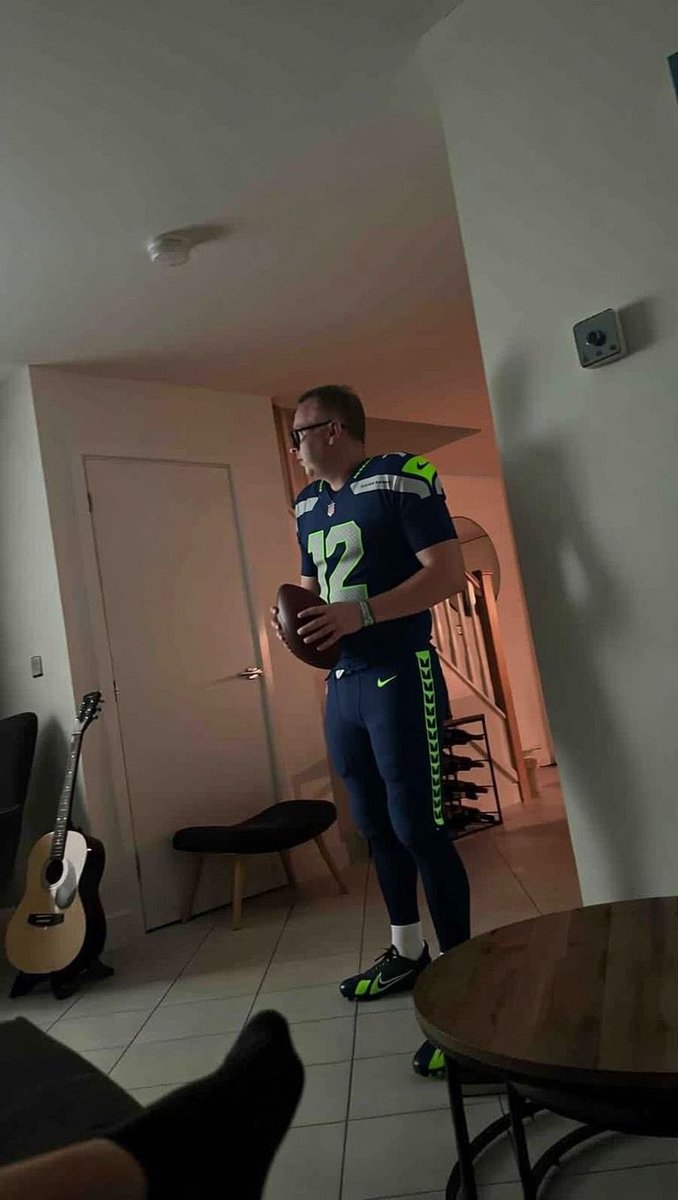 NealeGav's tweet photo. Let’s go @Seahawks thanks to @Barrymore_Jones for kitting me out for the big game tonight https://t.co/JDrApRQhOe