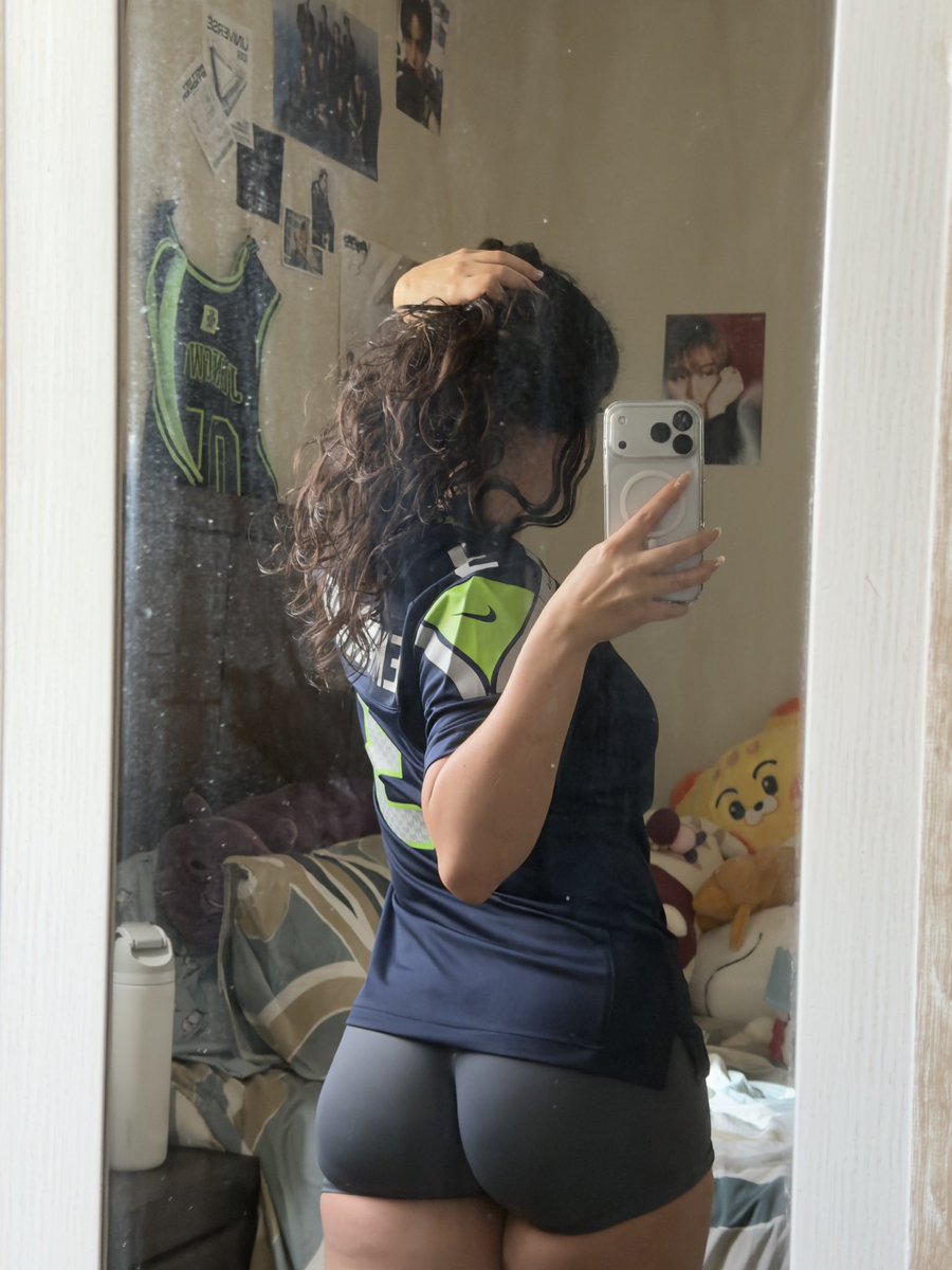 j (^з^)-☆ tweet media