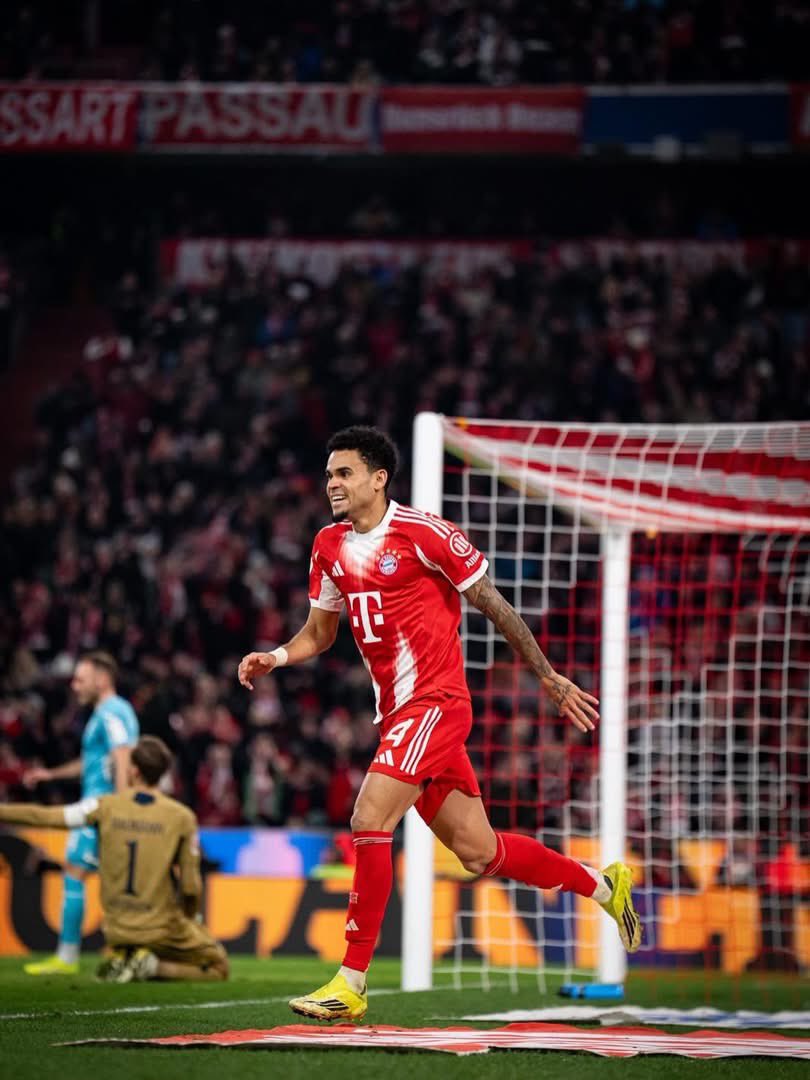 Magic night ⚡️🔴