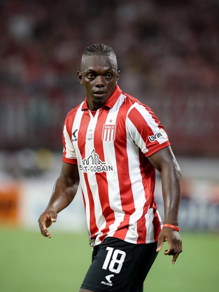 gastonedul's tweet image. Hay acuerdo entre Boca y Estudiantes por Edwin Cetré. 
Boca compra el 100% del pase. Hay acuerdo contractual con el jugador también.
Tienen que cumplir con lo hablado y se termina de hacer.
Muy cerca de ser jugador de Boca.