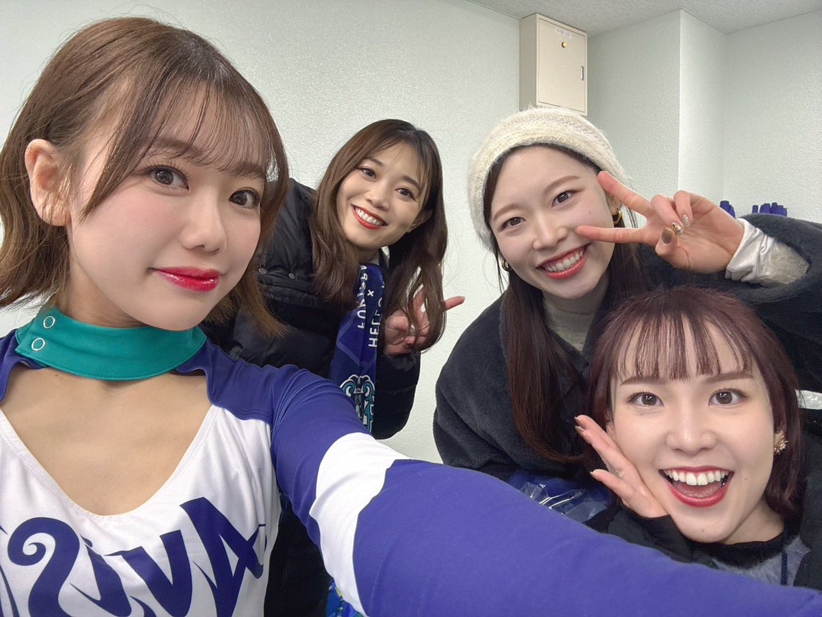 RFC- official tweet media