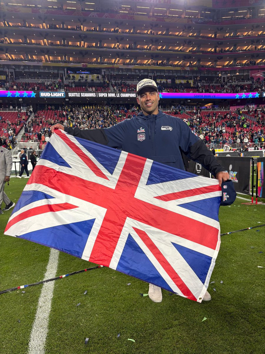 6 sacks. 
2 interceptions. 
1 forced fumble and recovery.  
1 touchdown.

Aden Durde's defense dominated Super Bowl LX! 💪