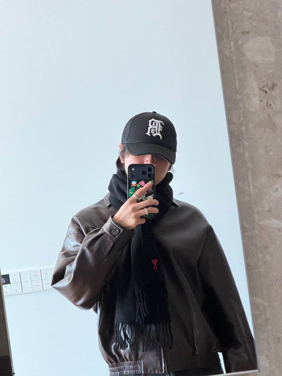 sunhaefs's tweet image. 260209 haechan bbl update!

"it’s a nice 12 o’clock"
"have a nice lunch, everyone"