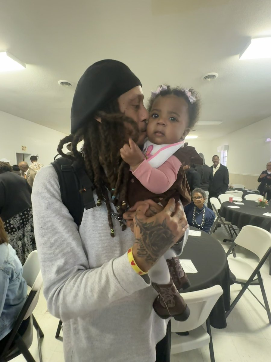 On one of the hardest days of my life, God still gave me some sweet x peaceful moments…
Seeing and talkin’ to all three of my daughters is always special and joyful —
but today I got to see and hold my #granddaughter for the first time…

YES, I’M A #GRANDFATHER 🤘🏾 

Grief x