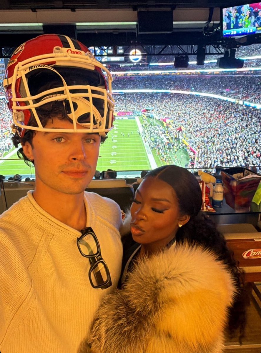 rach_6977's tweet image. THESE CUTIES