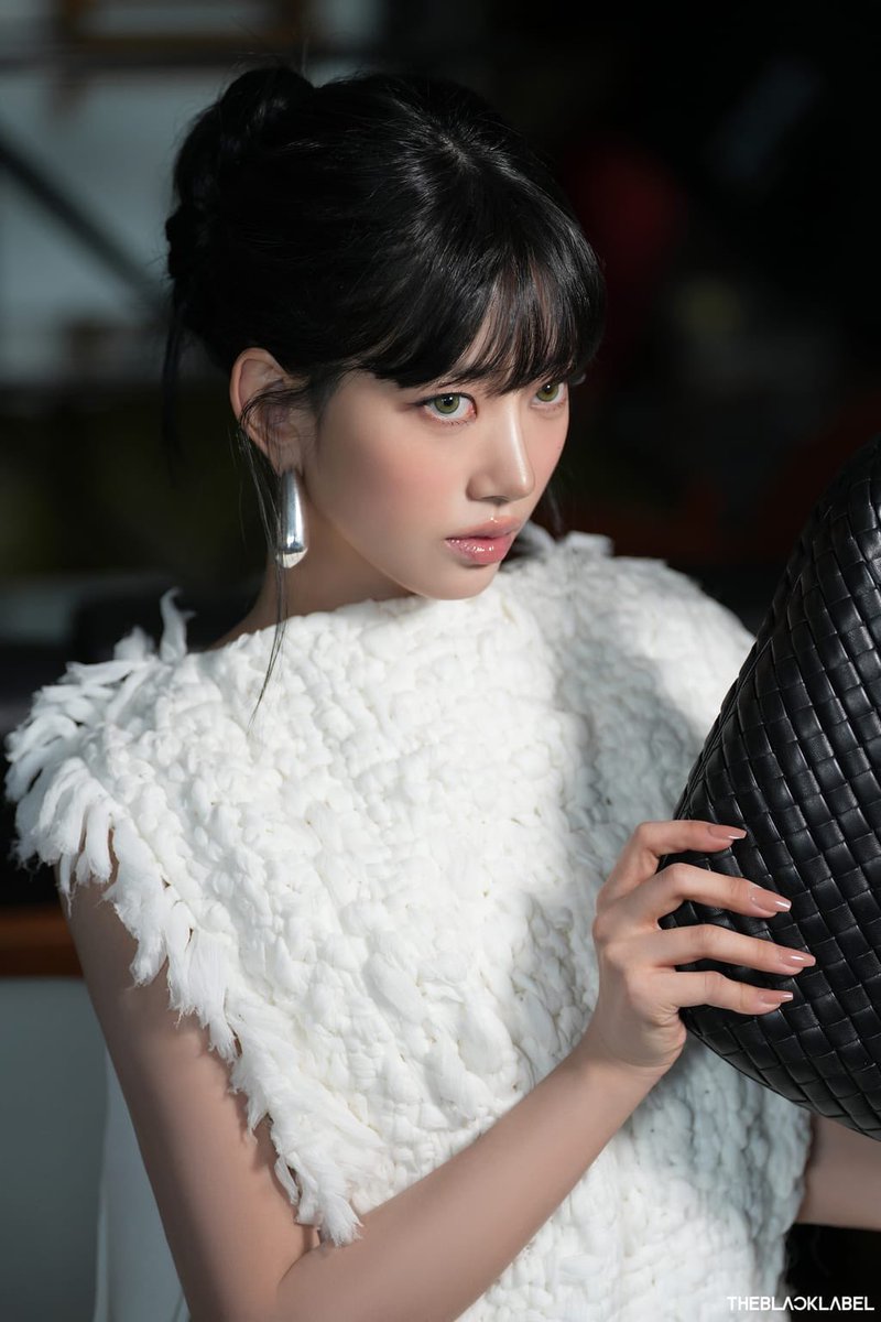 meovv_miyao's tweet image. #미야오 #MEOVV
#SOOIN #수인