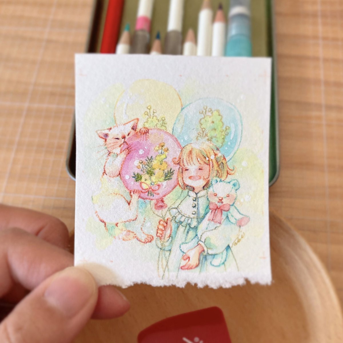 「ギリィッッ！あの子のとなりは猫の場所なのに…！」

あの子と仲良しな🧸に嫉妬する猫くん