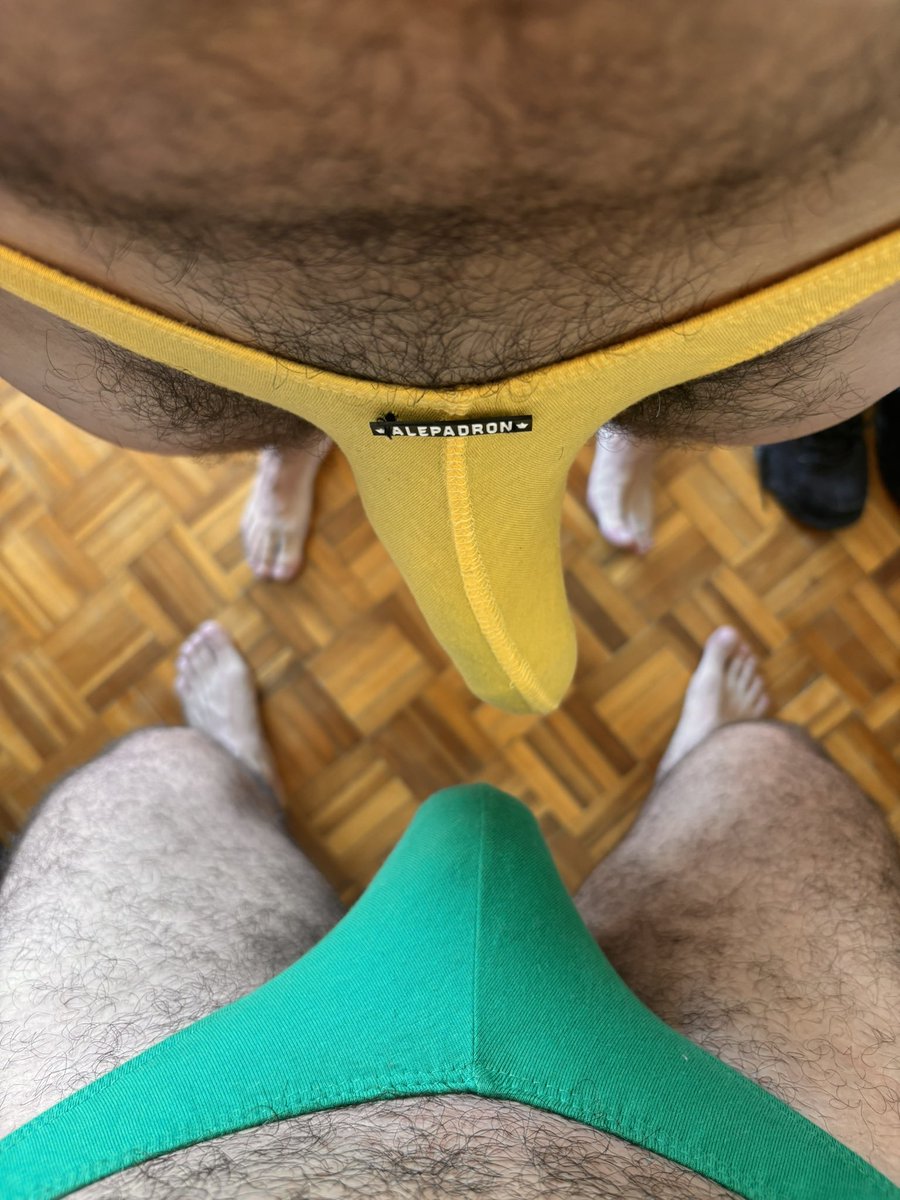 Feet4reaL's tweet photo. Así terminamos el domingo 🦶🏻🦶🏻 https://t.co/ZE8GwsXtkS