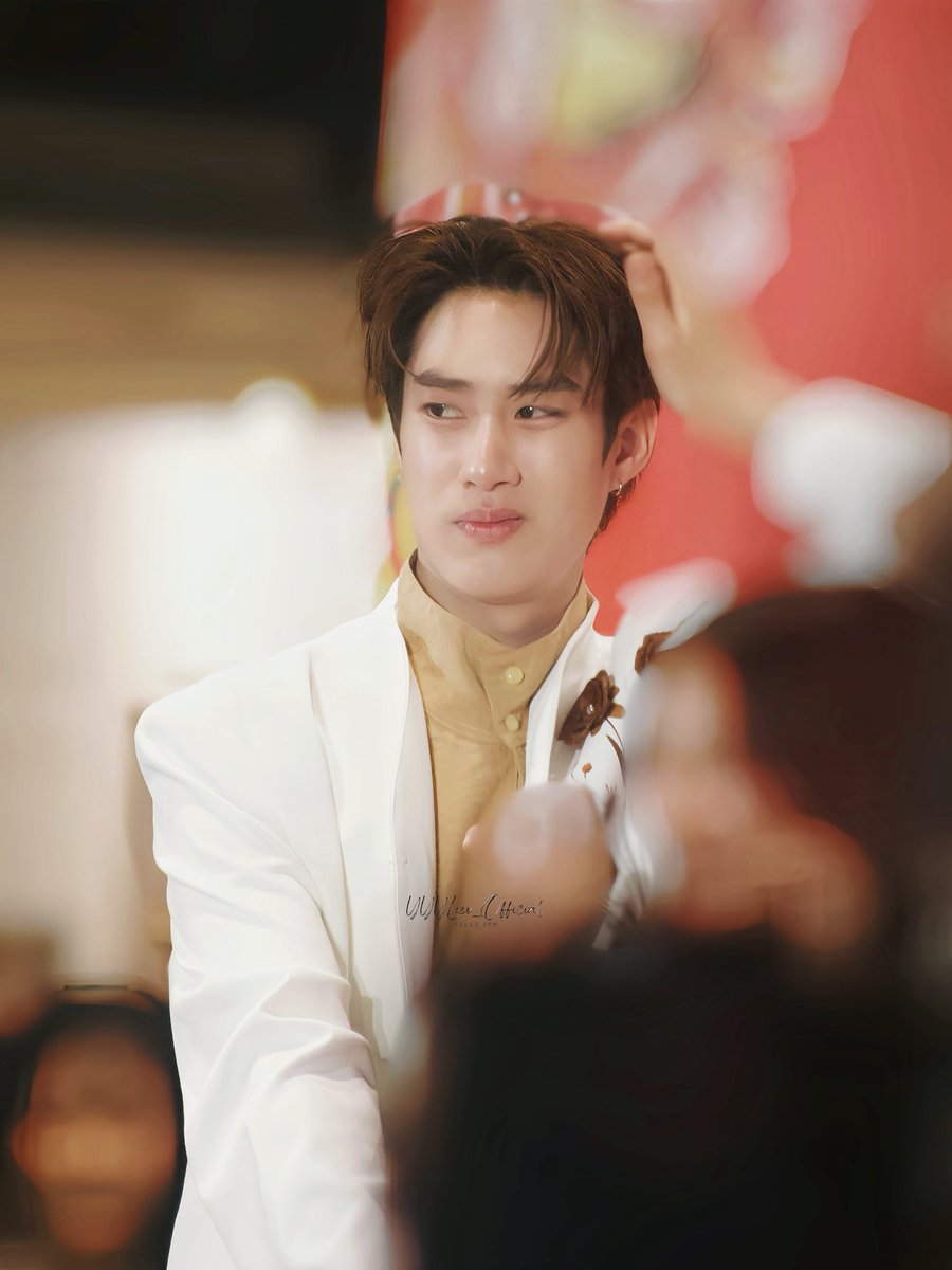 โดนแมวหยุ๋มหัว

Robinson x Tle Firstone
#RobinsonCNYxTleFirstone