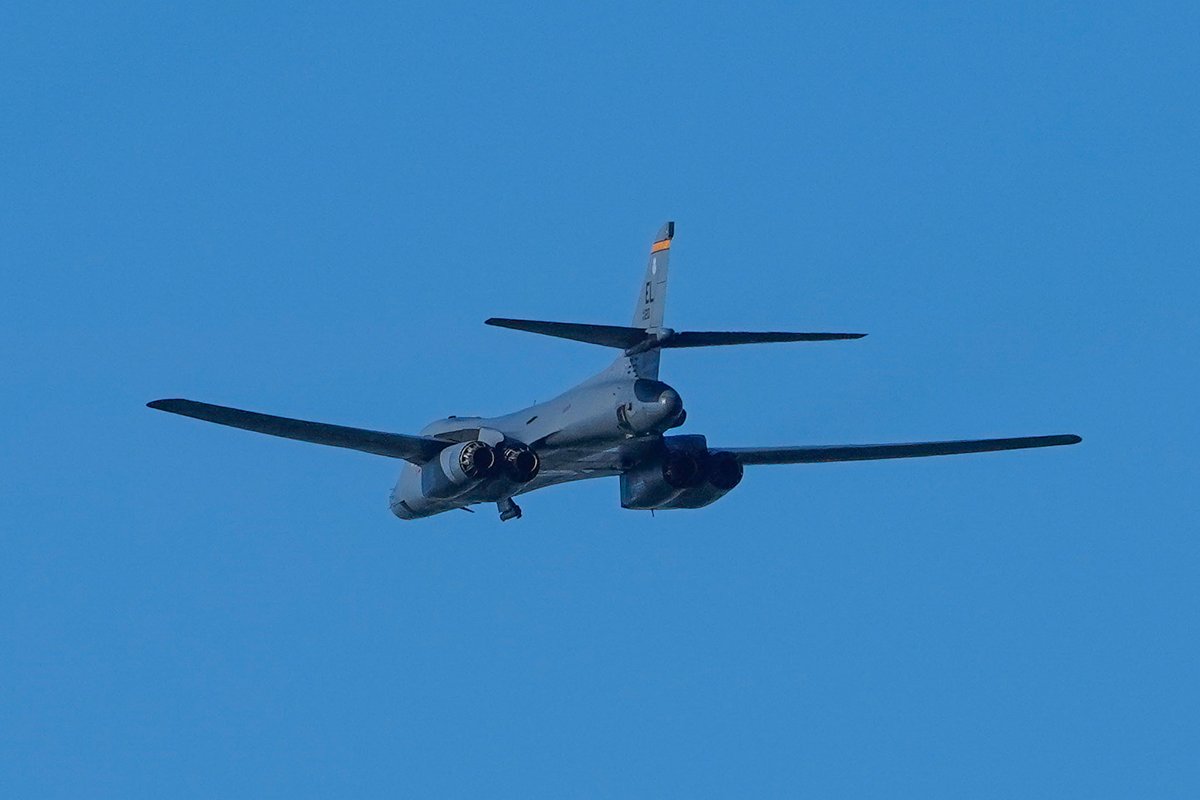 Bay Area Searcher tweet media