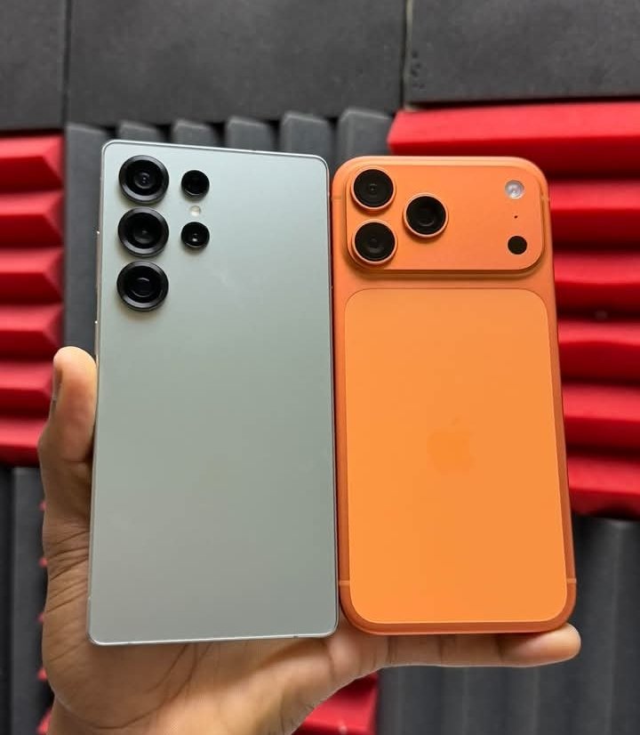 KingSolomonPet's tweet photo. Available for sale 
Contact me for your original global phone's and accessories .
+2347034828199
+2347011484477
kingsolomonphoneworld@yahoo.com
kingsolomonphoneworld493@gmail.com https://t.co/7RsgXpT4tE