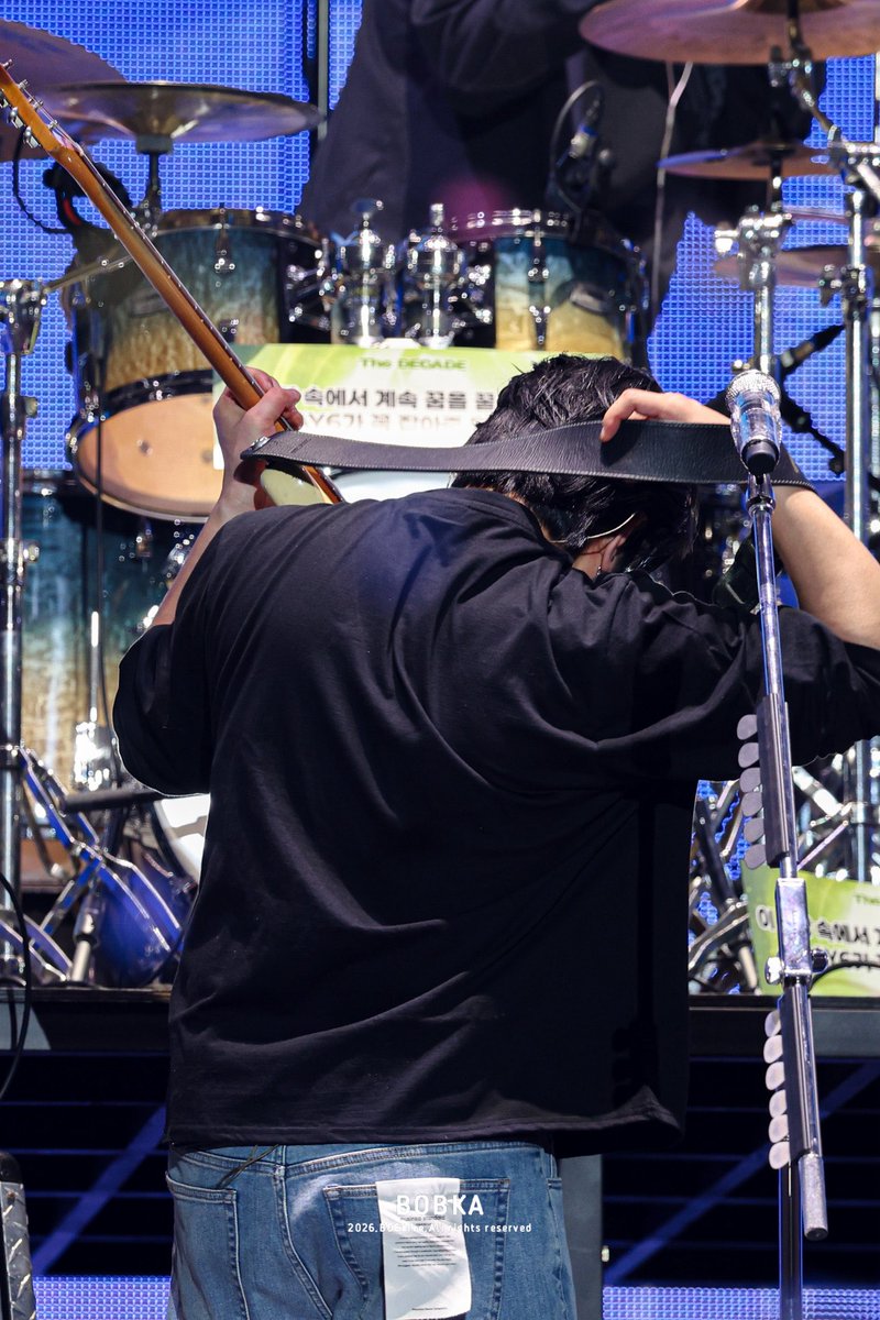 today's breakfast is park sungjin's forearm &amp; back muscles 🤤