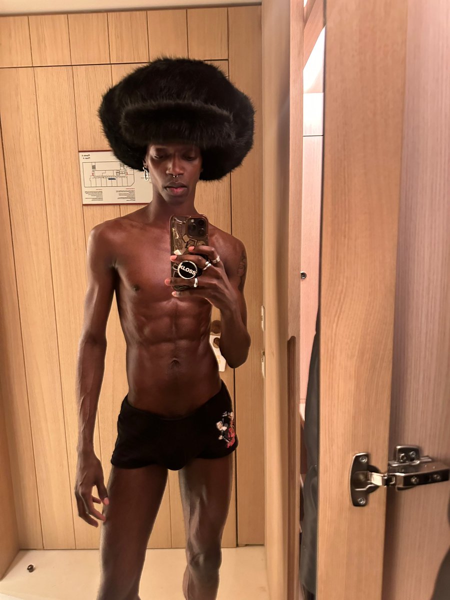 BLᗑCK PEPPᗑ 🇬🇧🇯🇲🇸🇽🏁 tweet media