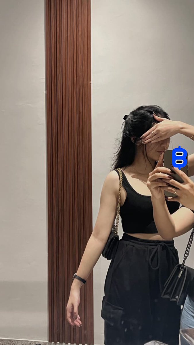 urassaya tweet media