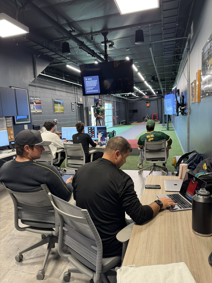 Arnel Aguinaldo tweet media