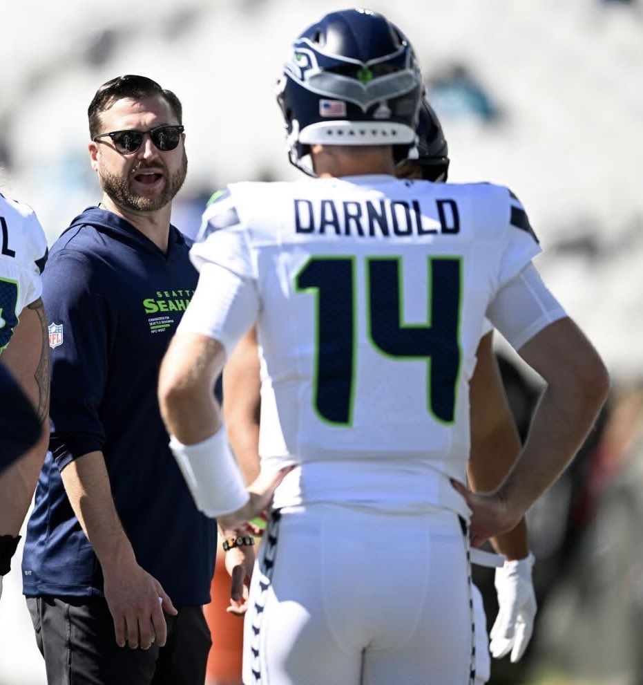 Bison__Football's tweet photo. Super Bowl Champ!

Congratulations to Clearfield Bison alumni Andrew Janocko on winning Super Bowl LX with the Seattle Seahawks! From a small town in Central Pennsylvania to winning on biggest stage in the world! Absolutely amazing! Bison Pride! 🦬🏆 https://t.co/mhFCnYqxUR