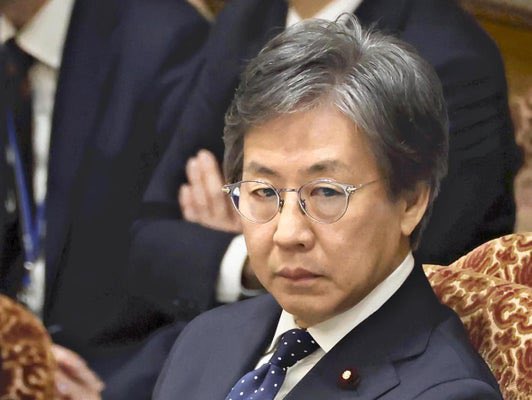 【落選組の言い訳】

敗因が「ネットのせい」とか、「準備が出来なかった」とか、「高市氏はずるい」とか、「高市氏は逃げた」とか、

その上にいまだに「統一教会」だとか「裏金議員」とか、言ってるようじゃ、分かってないね❗️
一生復活なんか無理だよ。

まあ、復活して欲しくもないけど👎