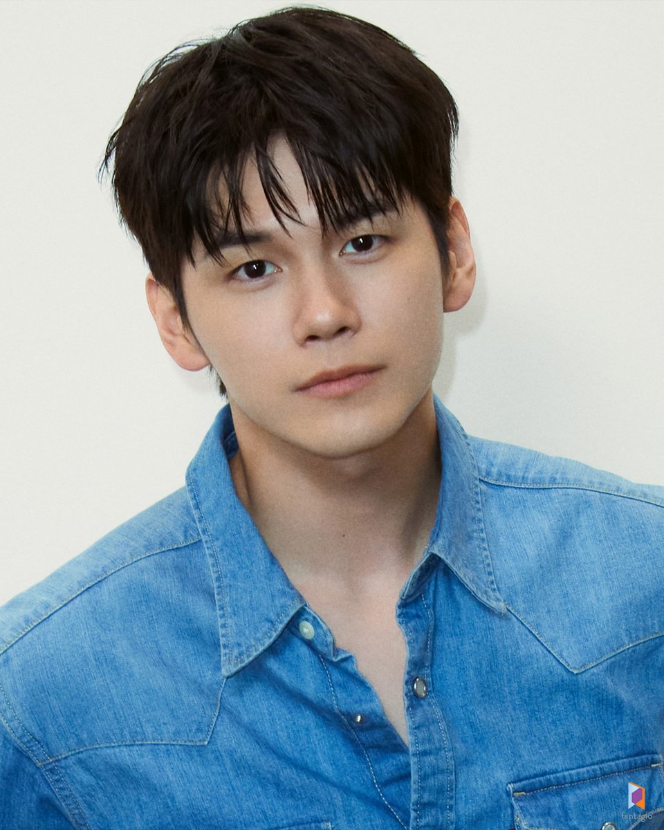 [📰] 옹성우, 판타지오와 재계약 체결 [공식]

▶️ naver.me/Fx2Q4Jae

#옹성우 #ONGSEONGWU