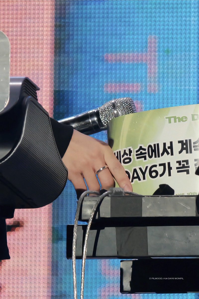 반지 어디껀지 아시는분… 🙏