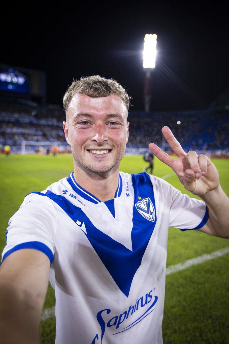 Velez's tweet image. ¿Cuántos goles hiciste Mati? ✌🏼😉

¡VAMOS FORTÍN! 💪🏼💙