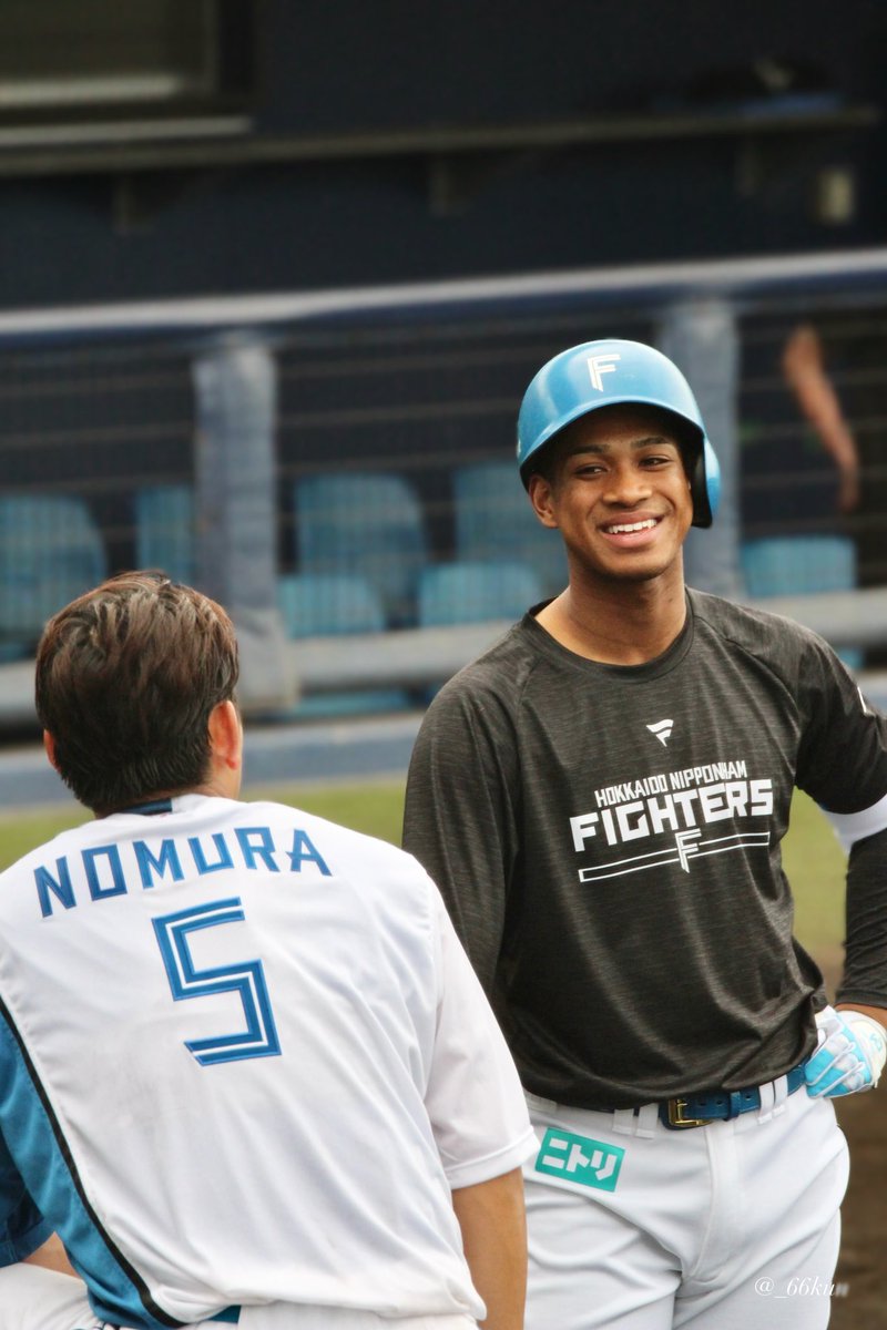 ちょうど2年間の特打と構図が重なって涙