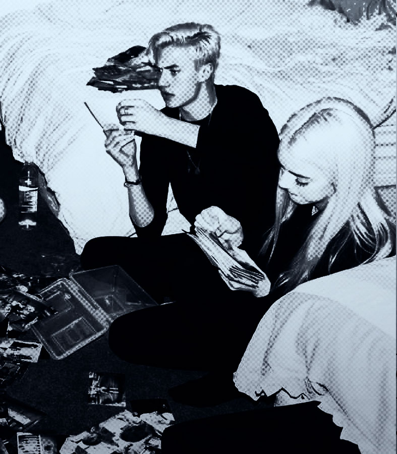 ㅤ

ㅤ   ◟   ͟𝒑𝐥𝐚𝐲𝐢𝐧𝐠 𝒃𝐨𝐚𝐫𝐝 𝒈𝐚𝐦𝐞𝐬  .
      𝖛andor manor⠀ ،̲،̲   ——  1999. 

ㅤ