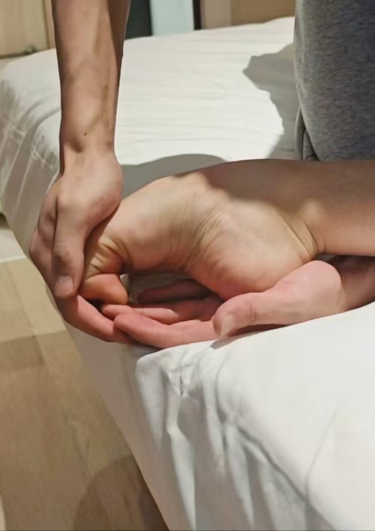 掌管小脚背的神 <a href="/Just8replenish/">Zip Di</a>