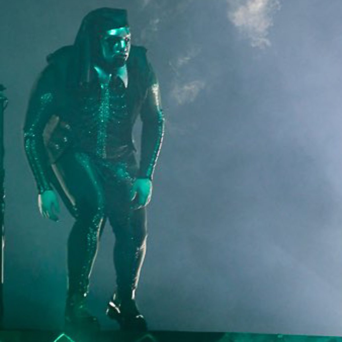 𖤐 dewy . hurricane ghoulz mutt ⚢ tweet media