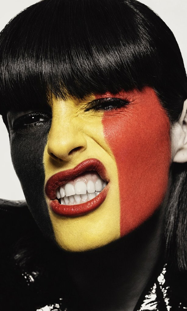 Superbus tweet media