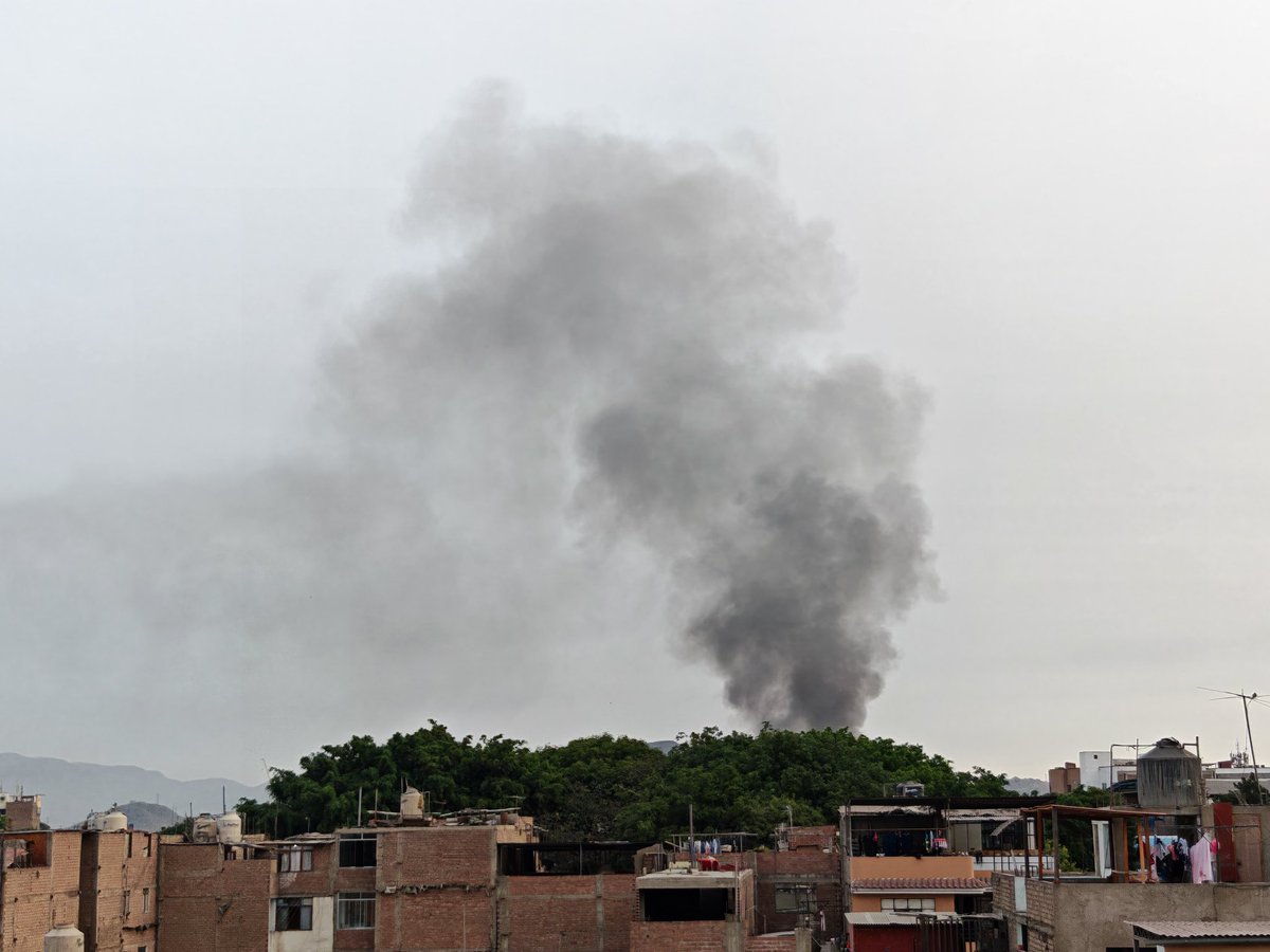 GomeroRamirez's tweet photo. @aderly incendio por metro djl https://t.co/b8IVo3qr5N
