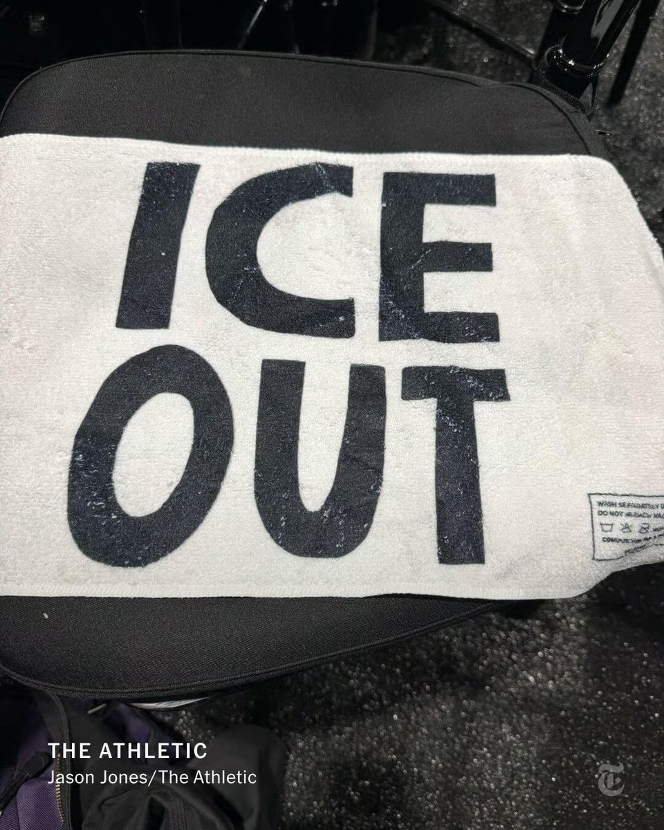 The New York Times tweet media