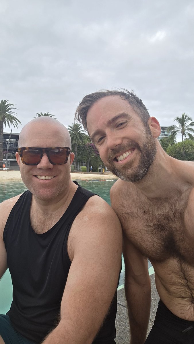 Over whale ming tweet media