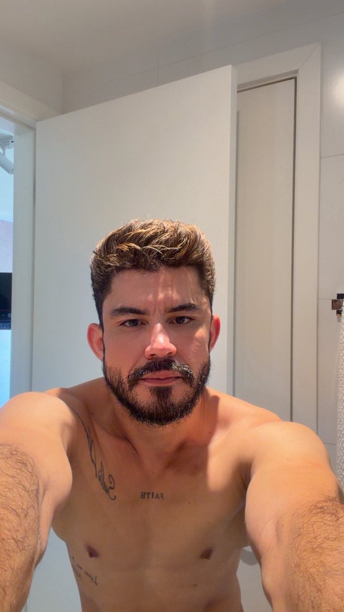 DevidWilliamAl1's tweet photo. ♥️ 🫶🏻
.
.
.
#photo #photography #life #forever #fitness #boy #behappy #blessed #goodvibes #gym #photo #passionate #ILNY #ilovessa #like #love #live #home #summer #fé #selfie #biscoito #verão #projetoverao https://t.co/Ru0GB3LCT8