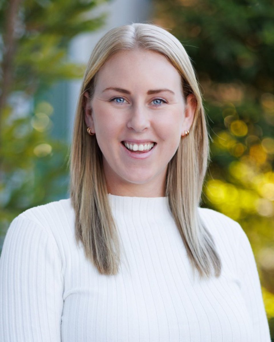 Create NSW tweet media