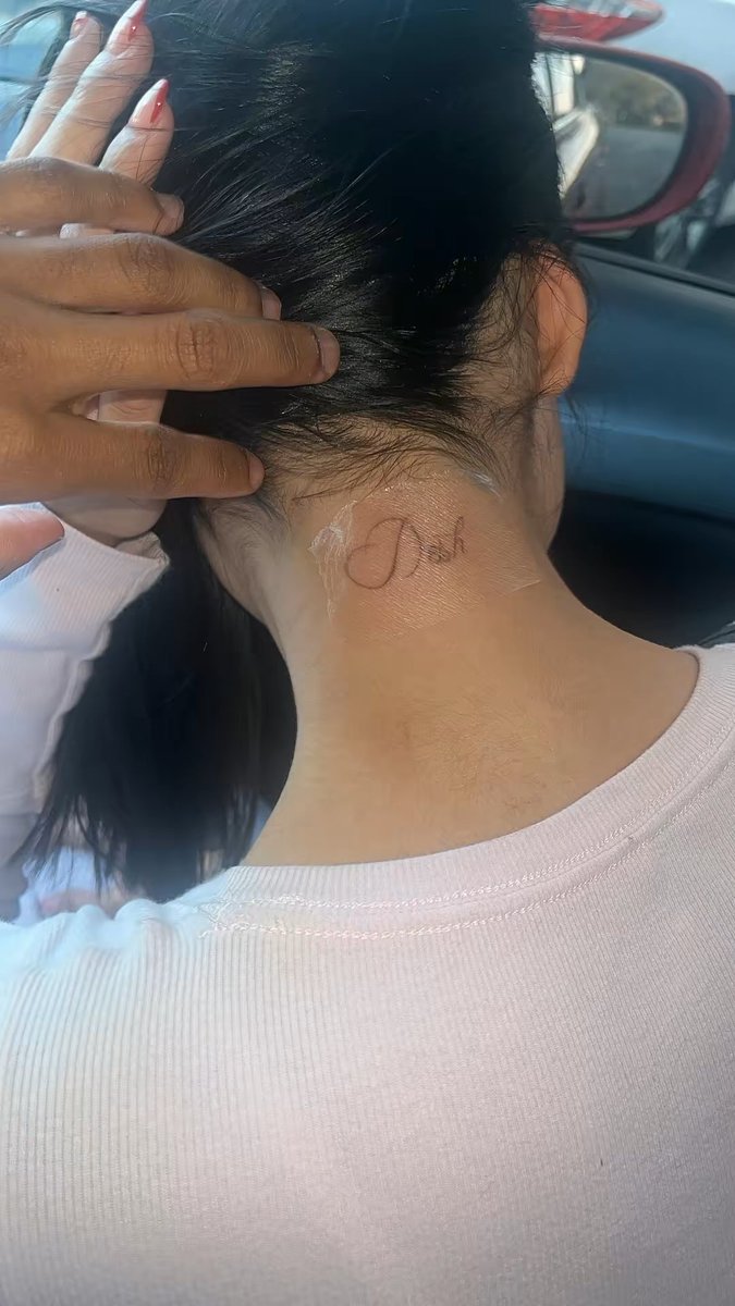 DeshonActivis's tweet photo. “tat my name if its real” https://t.co/kAWRS9WbHK