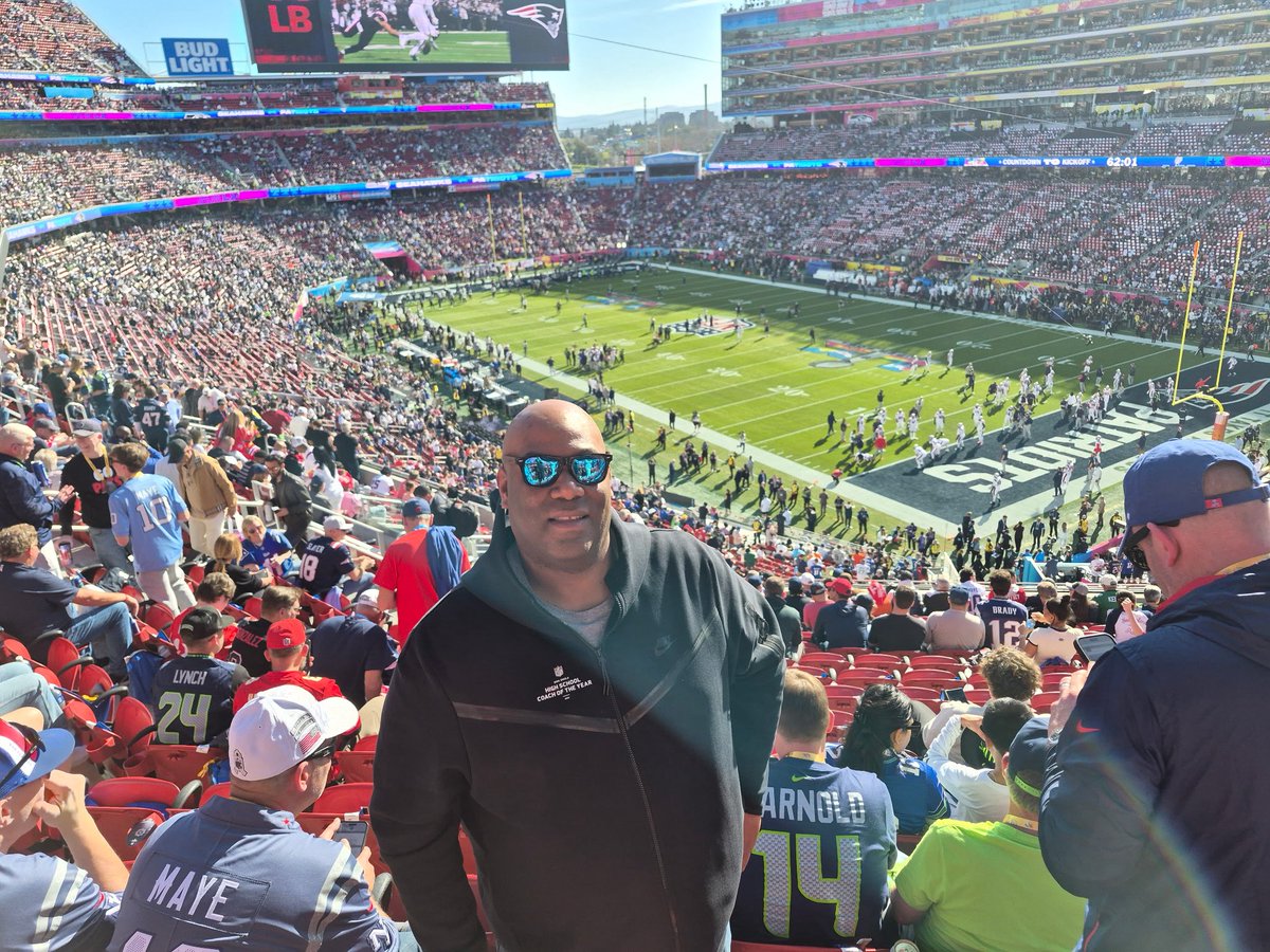 LewisLancersFB's tweet photo. Pay attention to tonight’s game, you might see Coach Choates cheering in the crowd! One day Coach hopes to see a Lancer out there on the Super Bowl field!
@LewisLancers #ChargingForward #superbowl #SuperBowlSunday https://t.co/4Ixi6HScFu