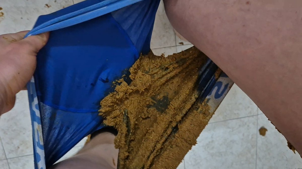 pantspoopingayguy tweet media