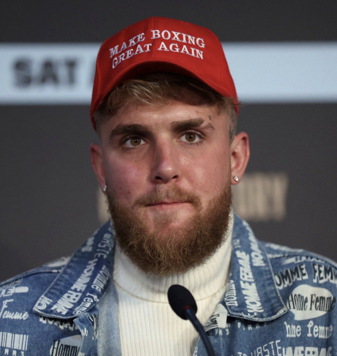 TheReal_RX's tweet image. #BREAKING 🇺🇸: Logan Paul rejects the #SuperBowl  halftime show headlined by Bad Bunny, a blunt “NO” when asked if he’s excited.

Jake Paul ups the heat, urging Americans to switch it off and “show corporations there are consequences.”

Culture clash, live on the biggest stage.