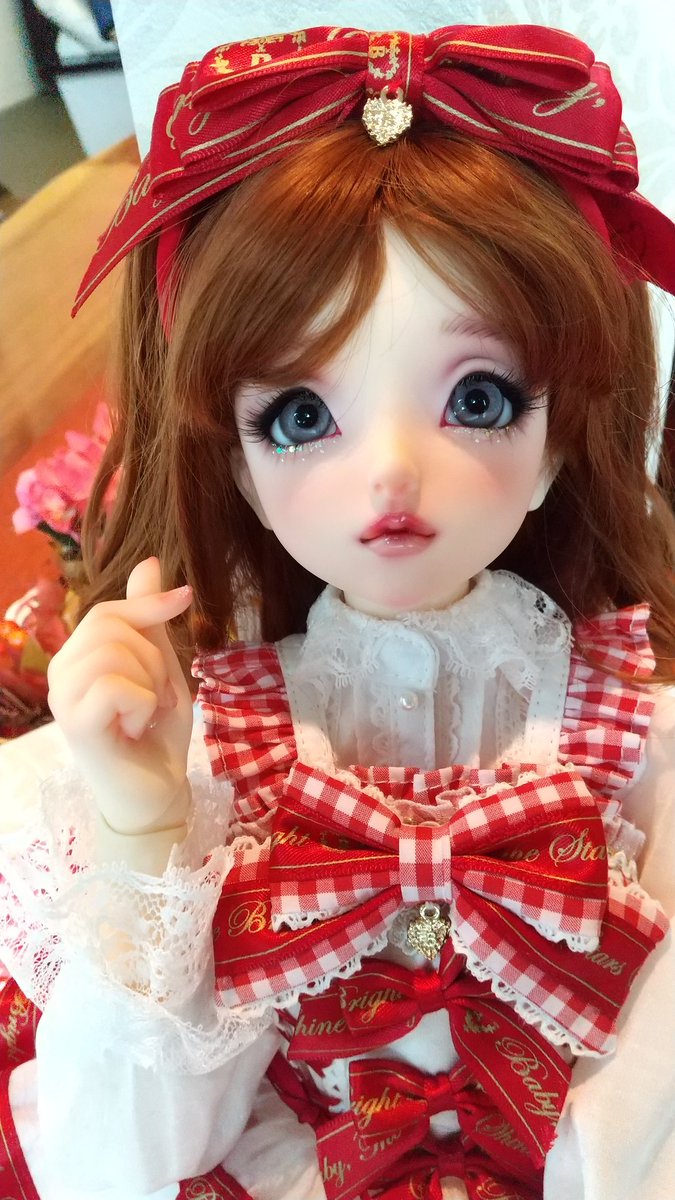 おはようございます。

ここ最近は撮影に行けておらず、
昨年１０月の中旬にもお里へ行った時の写真もあげてなかったので…
きゅんハートハンド装備のまぁちゃの写真をどうぞ…！