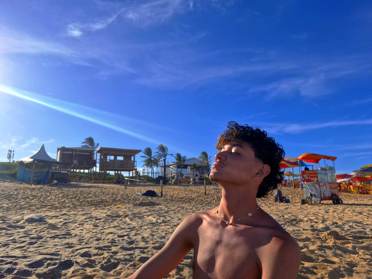 Vicentona tweet media