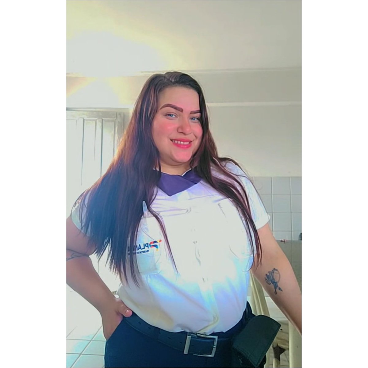 LarissaMenegu11's tweet photo. Seja sua própria inspiração 💛🌻 https://t.co/OYXoFvV1y5