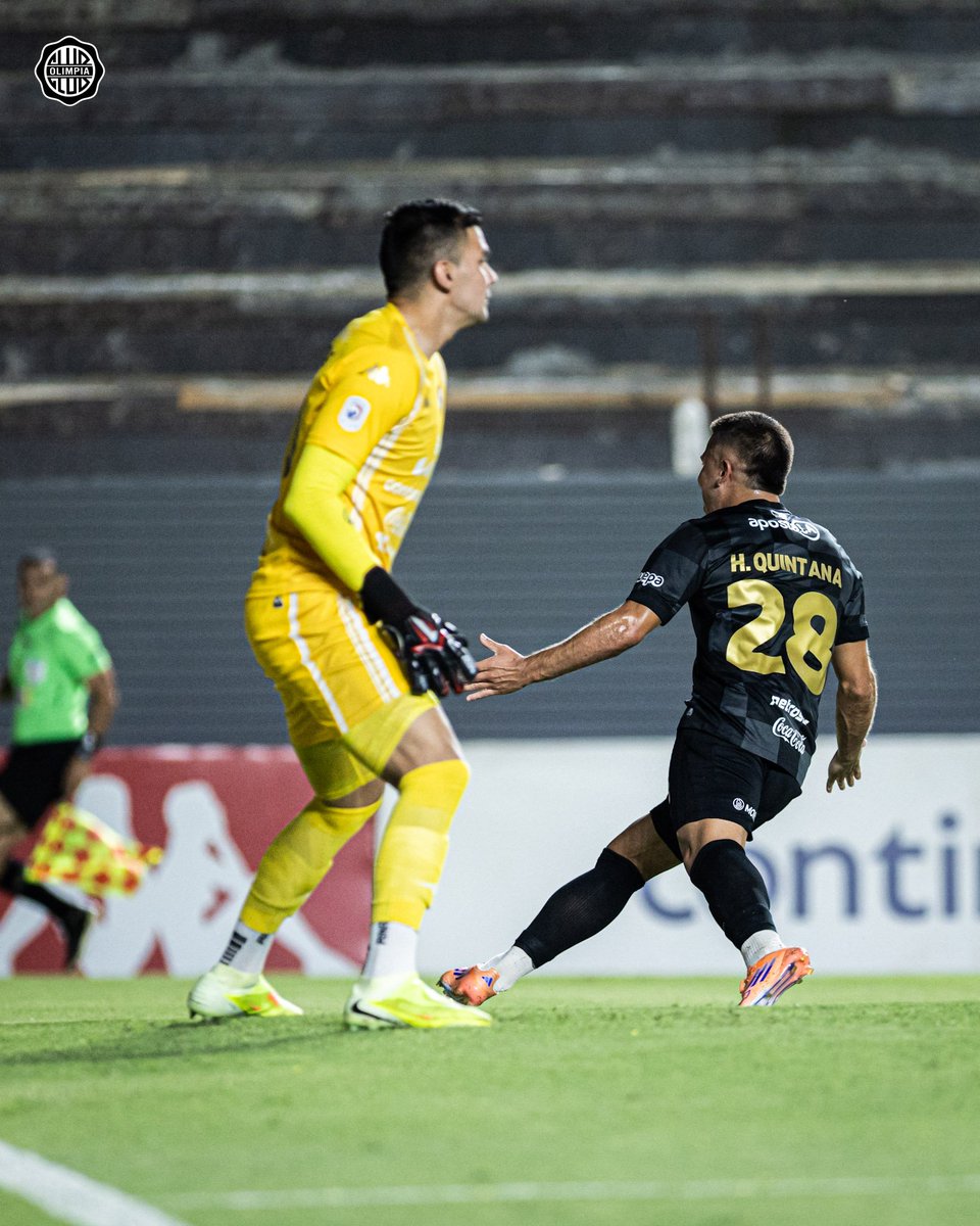 Club Olimpia tweet media